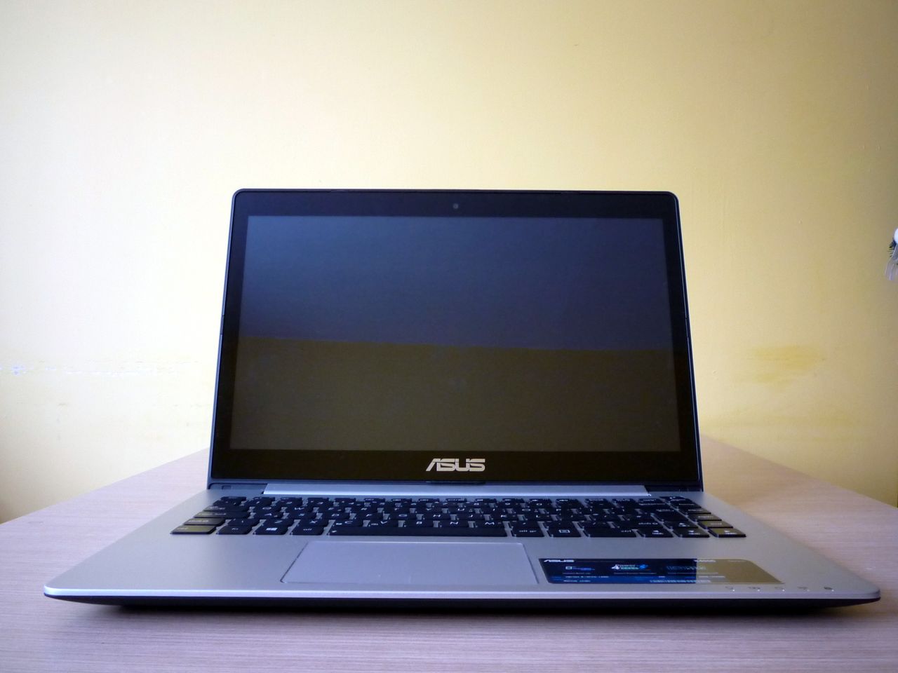 Asus VivoBook S400