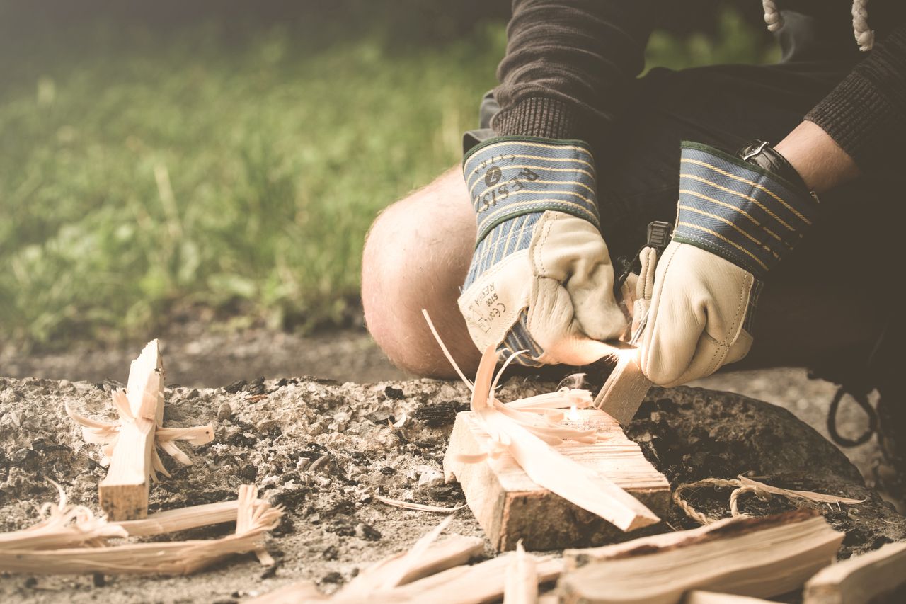 Bushcraft dla zapaleńców. Skompletuj niezbędny ekwipunek