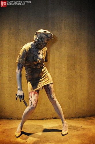 Cosplay bardzo na poważnie - Mirror's Edge i Silent Hill 2
