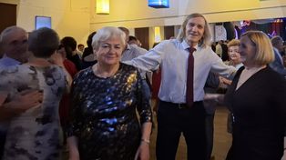 Radom: Andrzejki w Domu Kultury Idalin. Seniorzy bawili się fantastycznie. Zobaczcie zdjęcia