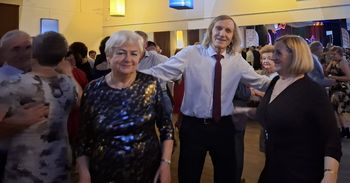 Radom: Andrzejki w Domu Kultury Idalin. Seniorzy bawili się fantastycznie. Zobaczcie zdjęcia