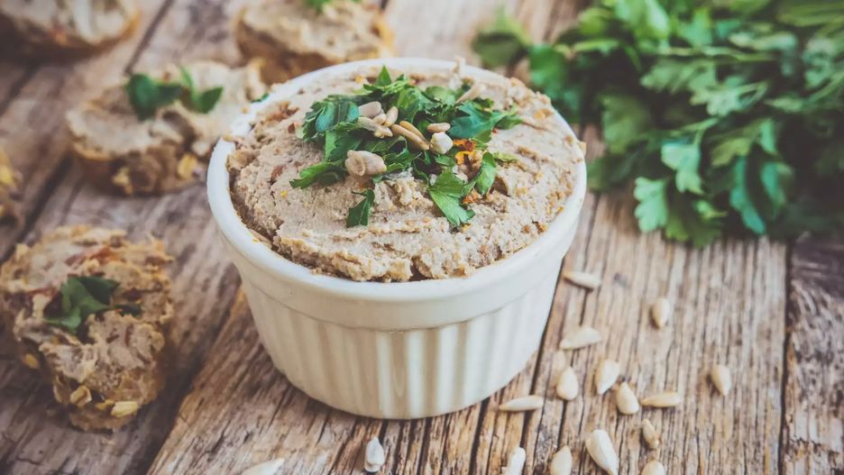 Pasta z pestek słonecznika na kanapki