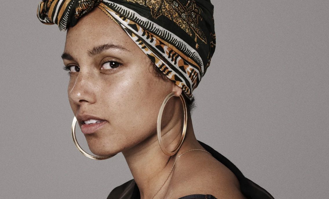 Alicia Keys na okładce płyty. Nadal się nie maluje