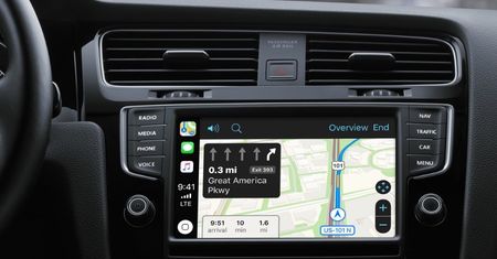 Apple uaktualniło CarPlay. Użytkownicy iPhone'ów wreszcie przestaną się gubić
