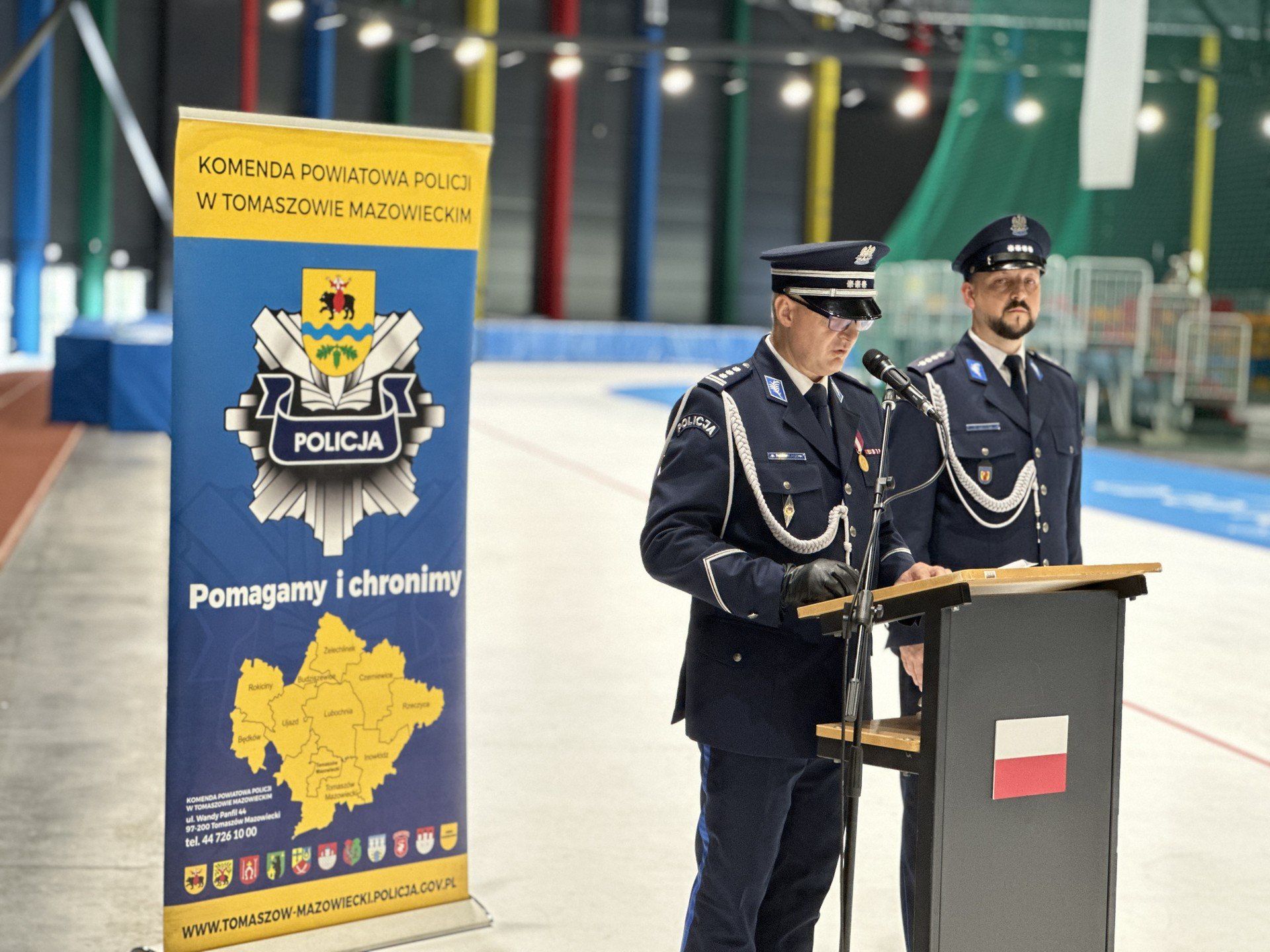 Święto Policji w Tomaszowie 2025, a na nim także policjanci z Piotrkowa, Opoczna, Rawy Mazowieckiej, Brzezin i powiatu Łódzkiego-Wschodniego