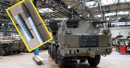 Zakpili sobie z Rosji. Zebrali pieniądze na rakiety ze specjalną dedykacją