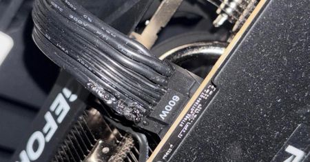 To już plaga. Ludzie skarżą się na spalone wtyczki w GeForce RTX 5090