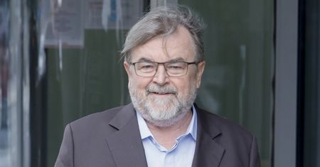 Syn Edwarda Miszczaka też robi karierę w mediach! Jest niemalże w wieku swojej MACOCHY... (FOTO)