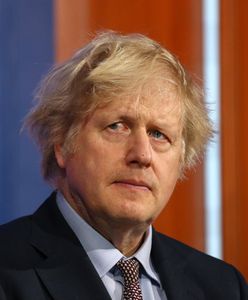 Koronawirus. Boris Johnson chce zaszczepić cały świat do końca 2022 roku