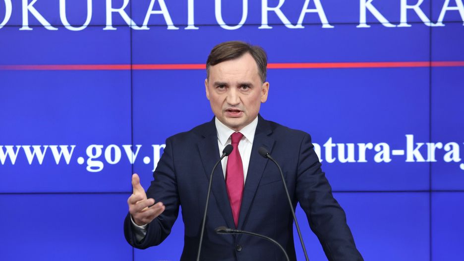 KE potrąciła kolejne pieniądze. Ostre słowa Ziobry