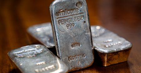 Gigant finansowy wprost: takich ruchów na srebrze nie widziano od 50 lat