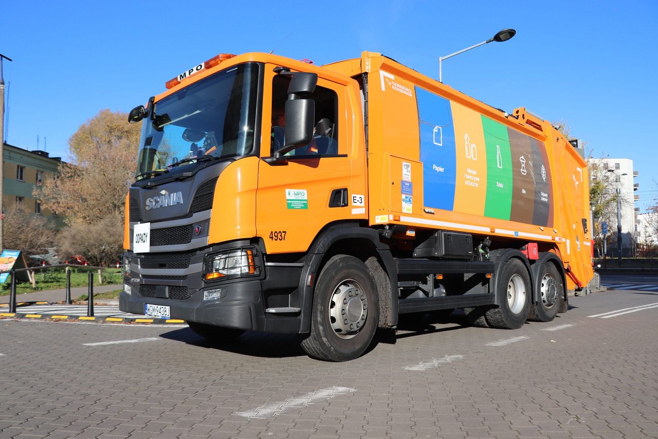 Warszawa: Logistyka śmieciarek. MPO ujawnia tajniki tras