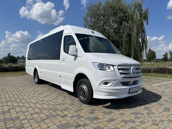 Kleczew uruchamia wakacyjną linię autobusową. Połączy ośrodki turystyczne