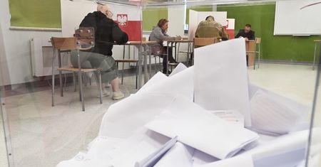 Już wszystko jasne. Podział mandatów w sejmikach. Są pełne dane z PKW