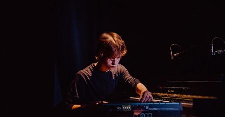 Klasyka w Altanie. Koncert Tobiasza Lipińskiego w Parku Jana Pawła II