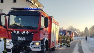 Jaślików: Pożar budynku mieszkalnego. W akcji sześć zastępów straży pożarnej