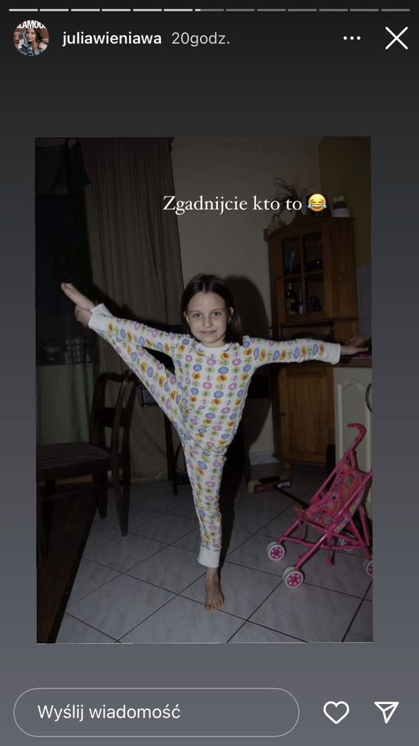 Julia Wieniawa na zdjęciu z dzieciństwa