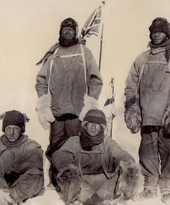 "Wdowy Antarktydy". Mężów okrzyknięto bohaterami. A co stało się z ich żonami?