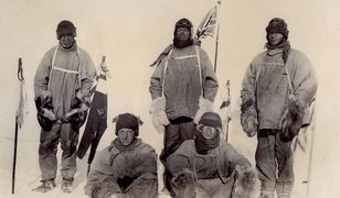 "Wdowy Antarktydy". Mężów okrzyknięto bohaterami. A co stało się z ich żonami?