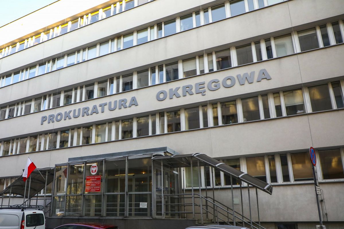 Prokuratura Okręgowa w Krakowie postawiła 71-letniemu Leszkowi O. zarzut zabójstwa profesora AGH 