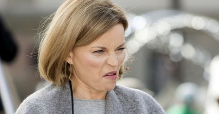 Córka namawia Foremniak na randki przez Internet!