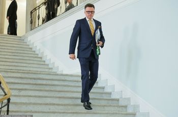 Hołownia chce uciec z Sejmu? Media wskazują jeden kierunek