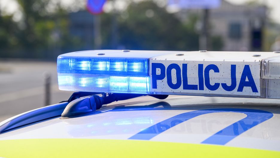 Chciał porąbać brata siekierą. Z zazdrości o żonę (zdjęcie ilustracyjne)