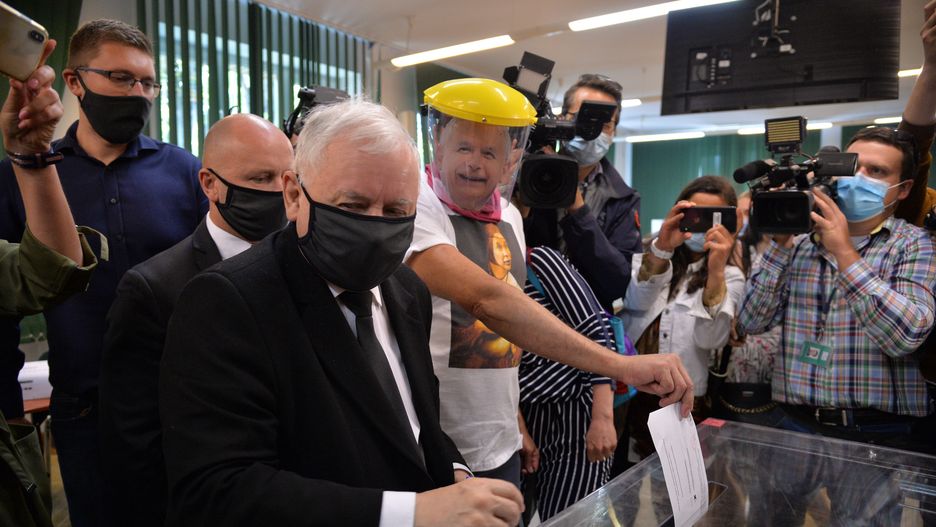 Wybory 2020. Nieproszony gość towarzyszył Jarosławowki Kaczyńskiemu