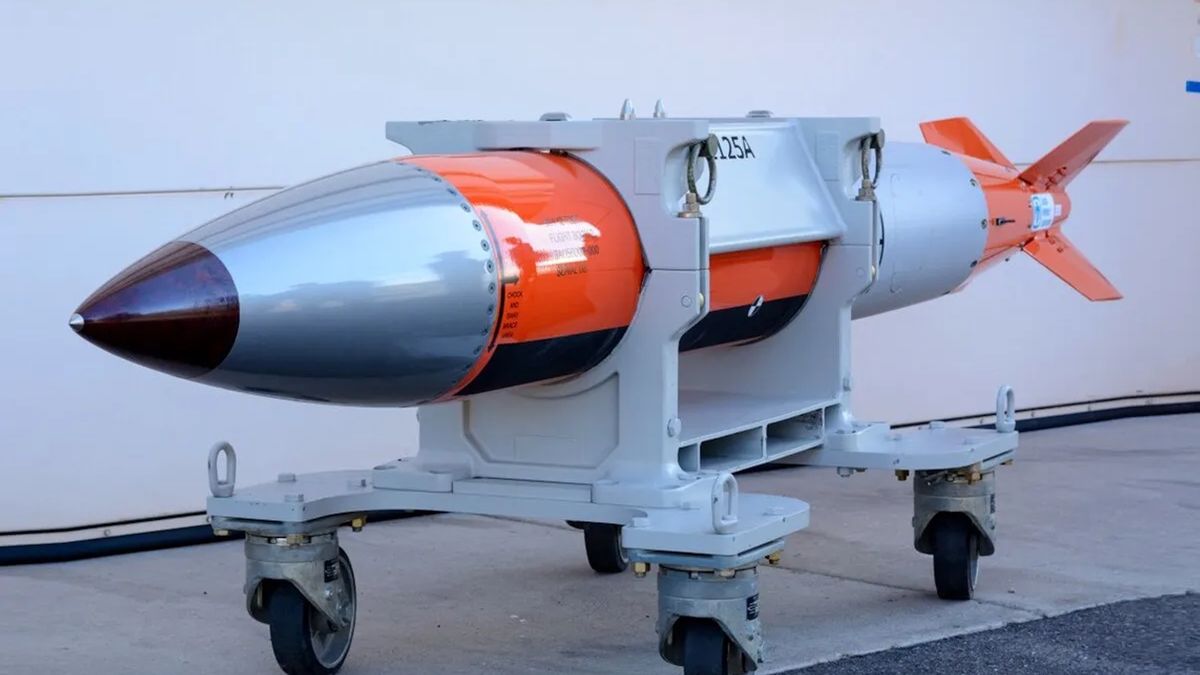 Bomba B61 