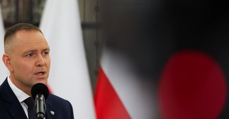 Trzy weta jednego dnia. Tak argumentował Karol Nawrocki