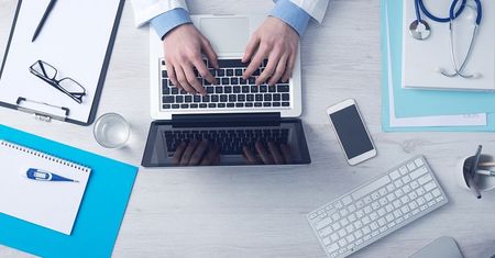 Sztuczna inteligencja najlepszą przyjaciółką lekarza (podczas stawiania diagnozy)