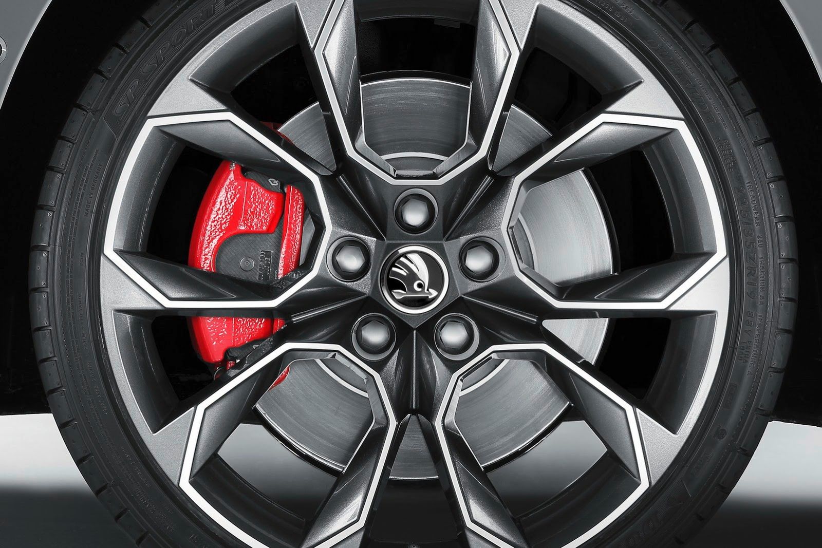Škoda Octavia RS - najmocniejsza Octavia na zdjęciach producenta [galeria] 70