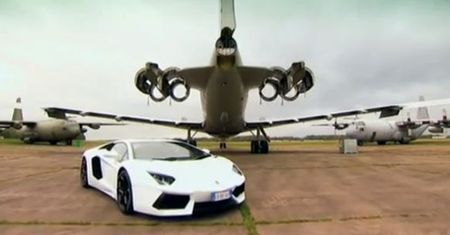Tiff Needell i Lamborghini Aventador [wideo]