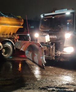 Atak zimy w Polsce. Śnieżyce paraliżują drogi