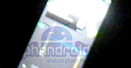 Nowa animacja wyłączania ekranu w Androidzie Gingerbread [wideo]