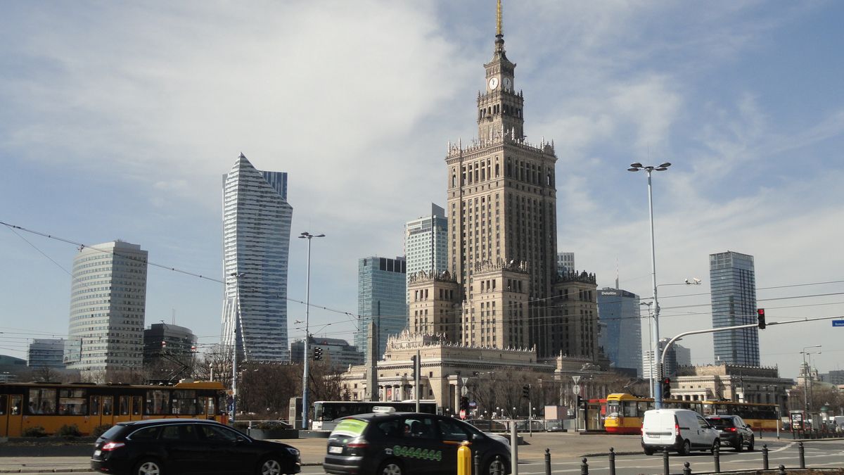 ACEA: Liczba rejestracji nowych aut użytkowych spadła o 7,5% r/r w październiku.