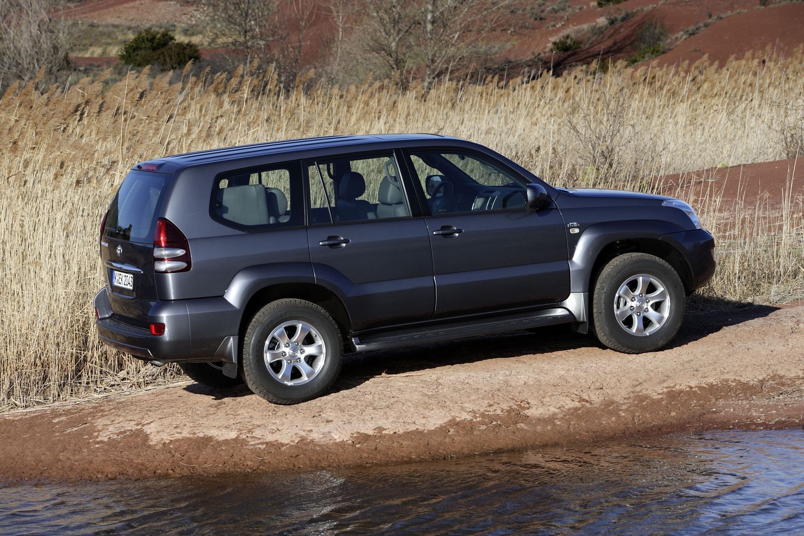 Toyota Land Cruiser 120