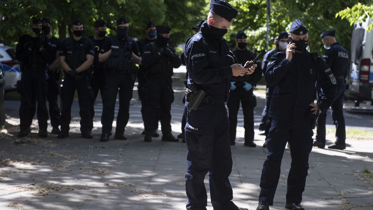 Policjanci dostaną nagrody za pracę podczas epidemii