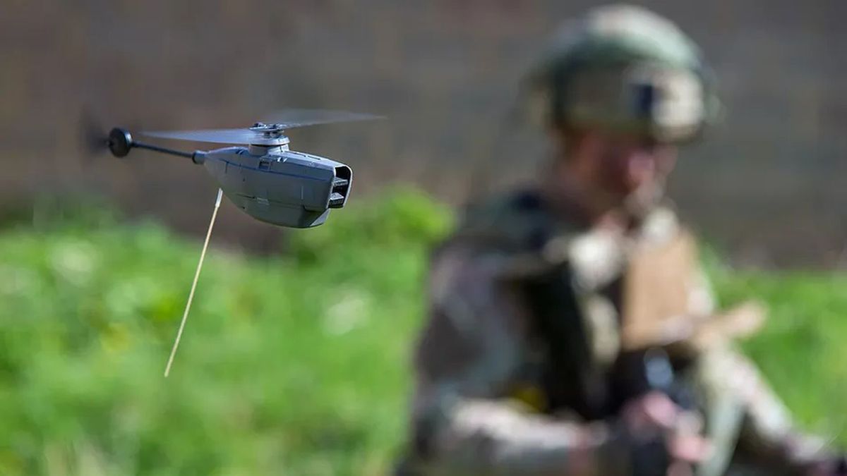 Dron, zdjęcie ilustracyjne