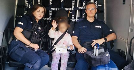 5-letnia Niemka na dworcu w Warszawie. Przyjechała policja