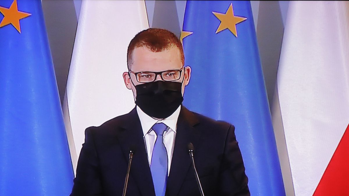 sylwester zakaz przemiesczania się morawiecki