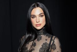 Dua Lipa założyła przezroczystą sukienkę. Co z tego, że była zakryta po szyję