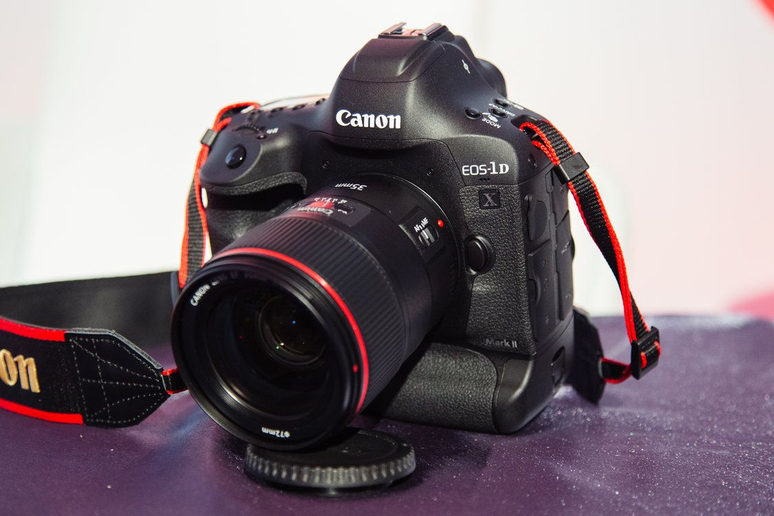 Dlaczego Canon wciąż nie ma bezlusterkowca z pełnoklatkową matrycą? Wiemy więcej, niż może się wydawać 2