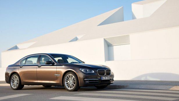 BMW-Serii-7-Facelifting