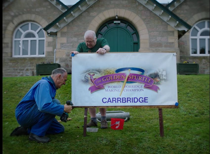 Przygotowania do mistrzostw świata owsianki w Carrbridge