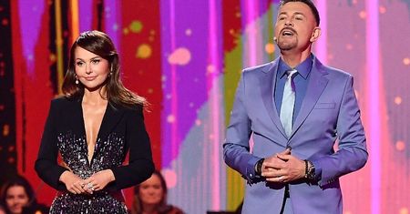Odmienione rozpoczęcie "Tańca z Gwiazdami". Krzysztof Ibisz i Paulina Sykut zaczęli od tłumaczeń: "ROZUMIEMY ŻAL"