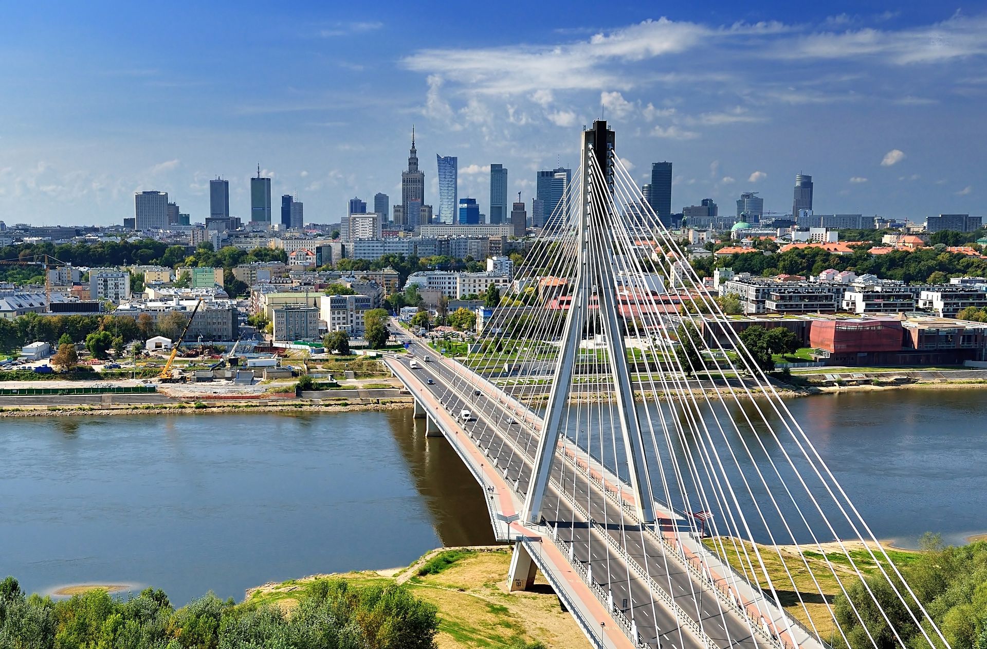Warszawa wita lato: 25°C w cieniu, ale nocą możliwe burze — image 1