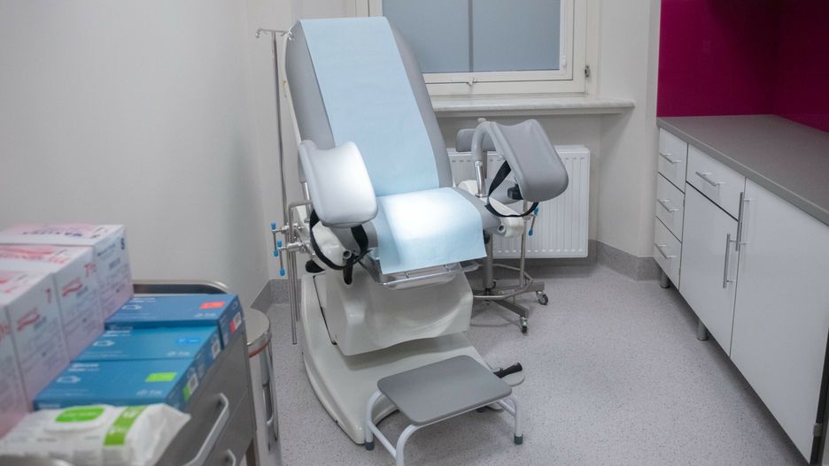 Otwarcie Centrum Histeroskopii w Znieczuleniu Miejscowym w Poznaniu
Fot. Lukasz Gdak/East News, Poznan  01.12.2022 Otwarcie Centrum Histeroskopii w Znieczuleniu Miejscowym w Szpitalu na ulicy Polnej.
Lukasz Gdak