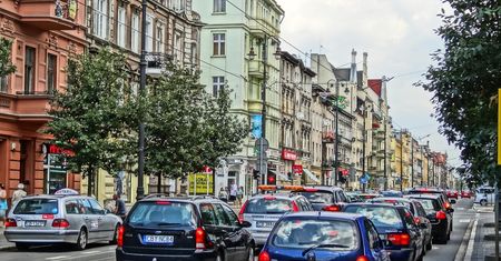 Dopasuj tablice rejestracyjne do miast. Potrafisz je rozpoznać?