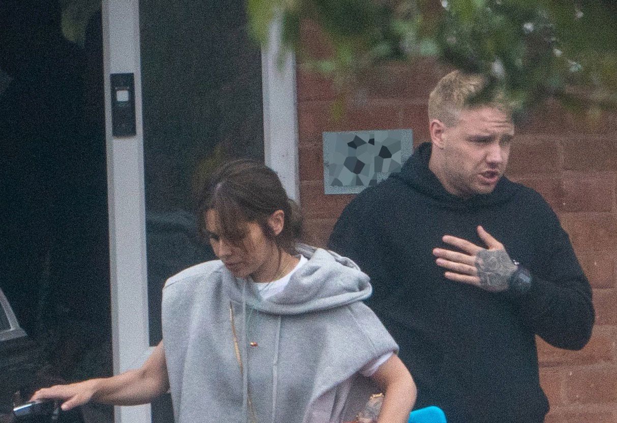 Cheryl Cole i Liam Payne wychodzą z domu jego siostry po rodzinnej imprezie